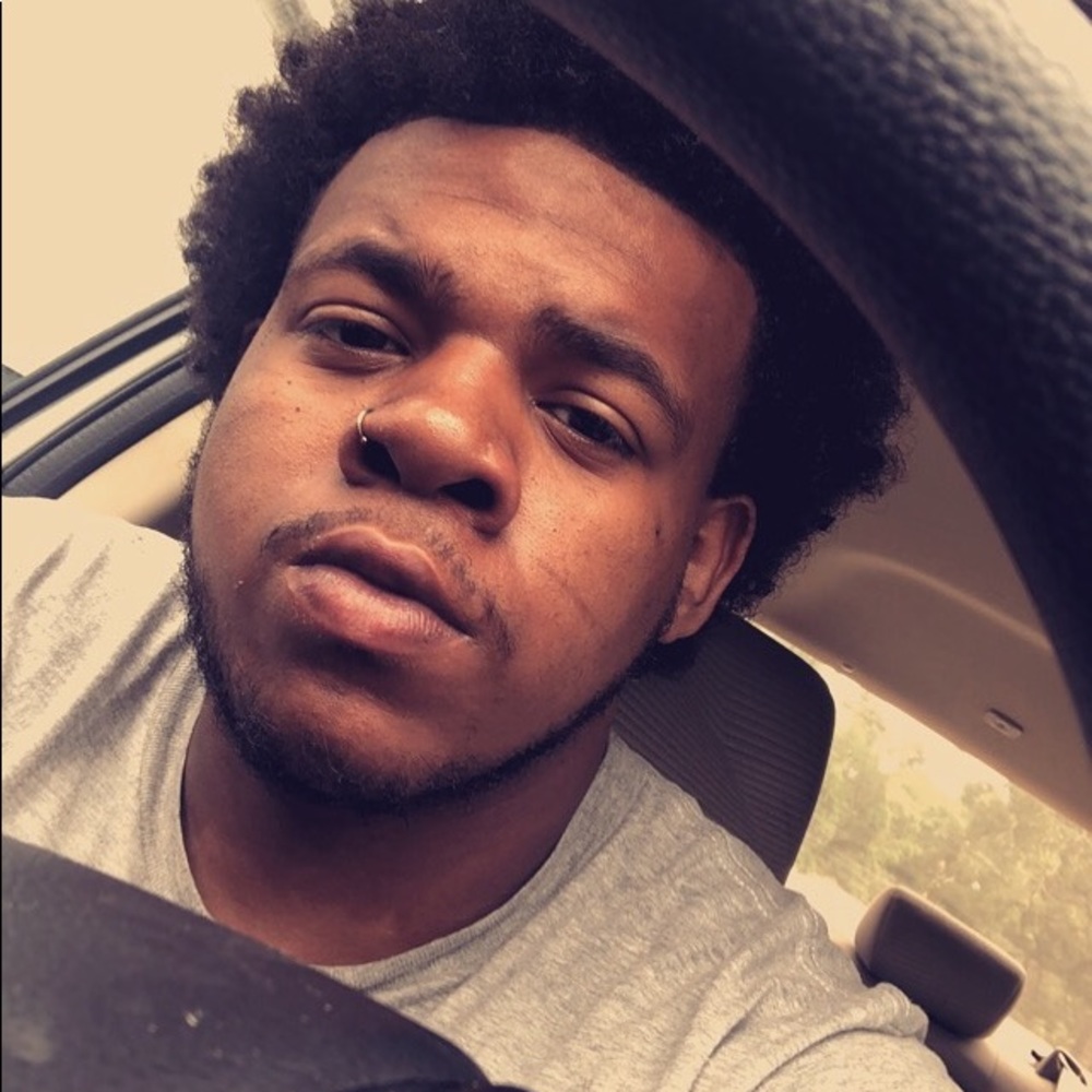 Meet your Posher, Jonathan